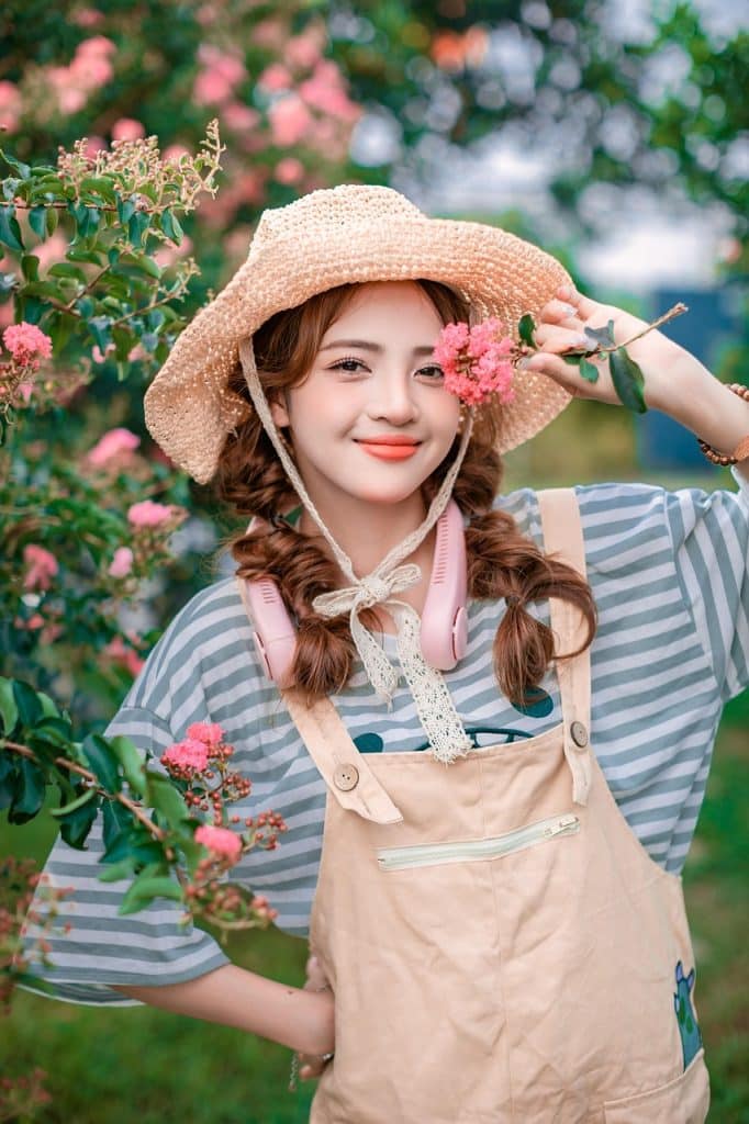 image presents Gardener Sylvania